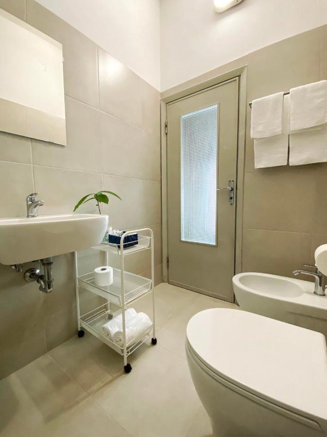 Hotel Dinarica Marotta Bagian luar foto